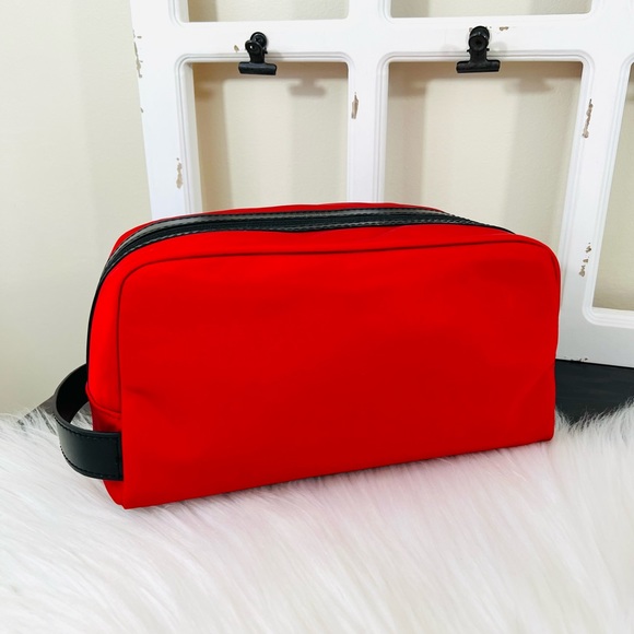 Michael Kors Kent Men’s Nylon Toiletry Holder Travel Case Bag - Picture 6 of 14